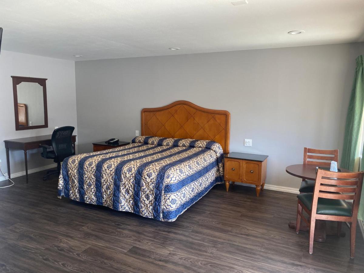 Sun Valley Inn Pleasant Hill Esterno foto
